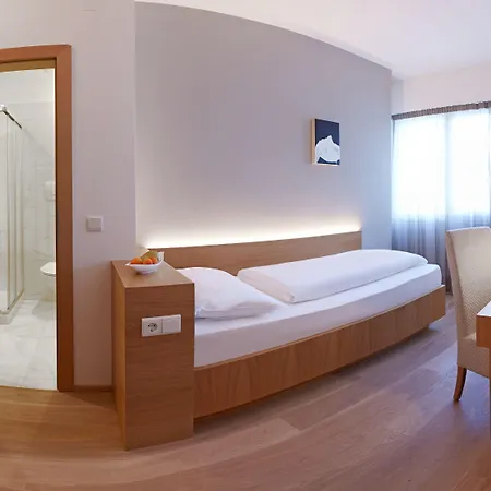 Post Gries Отель 3*